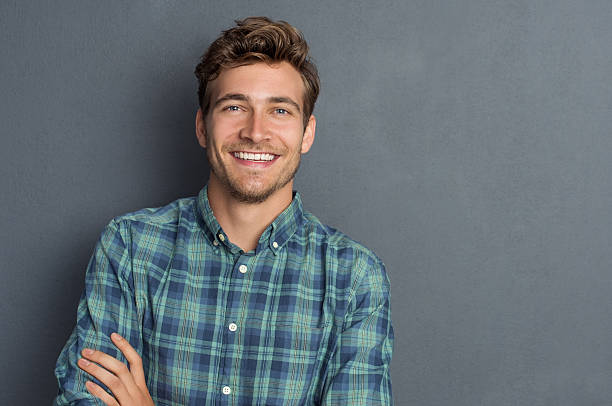me gusta hombre joven